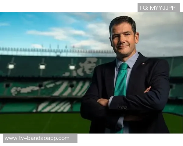 埃尔切主帅盛赞佩尼亚具备成为顶级门将的所有条件与潜力 埃尔切主帅盛赞佩尼亚具备成为顶级门将的所有条件与潜力