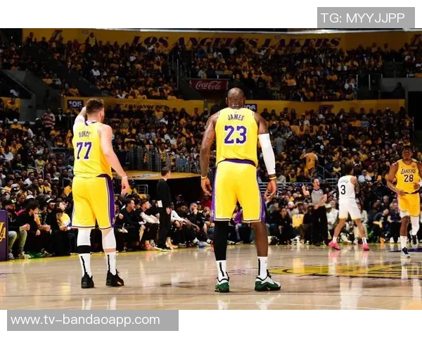 东契奇单节20分表现超越詹姆斯历史第六成就引发热议